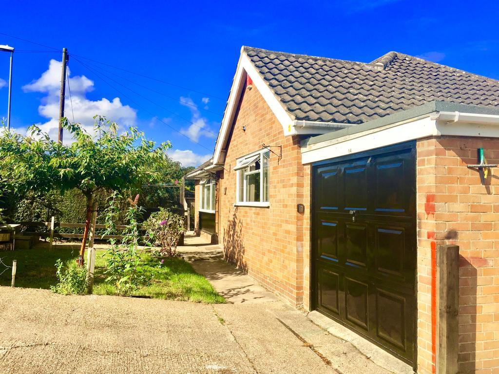 Fourth Avenue, Lovely Bungalow Available For Guests And Contractors Parking Wifi Nottingham Kültér fotó